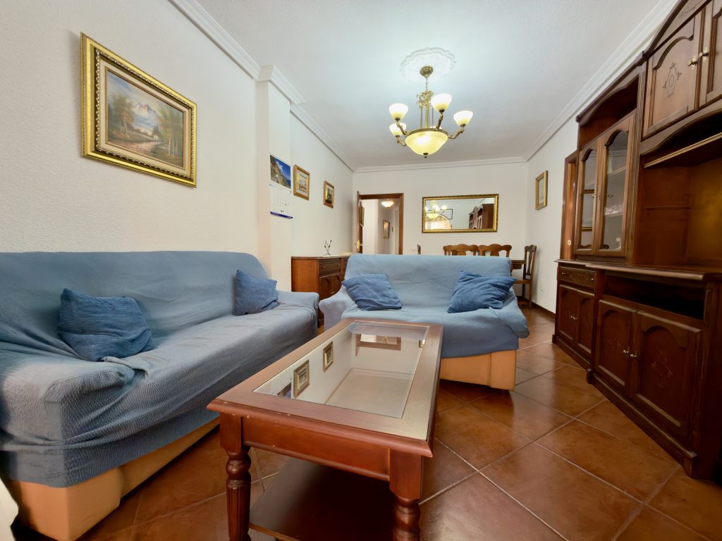 Piso en venta en Joaquina Santander image 1